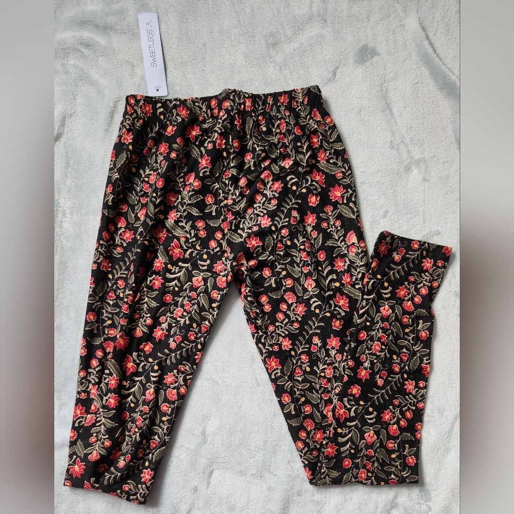 Sweetlegs 0-6 Womens Retired NWT Petite Rare‎